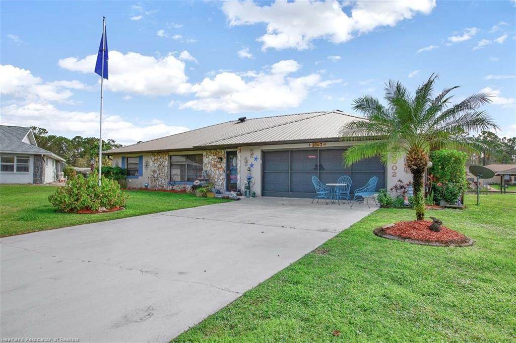 3002 Beech Street - Photo 1