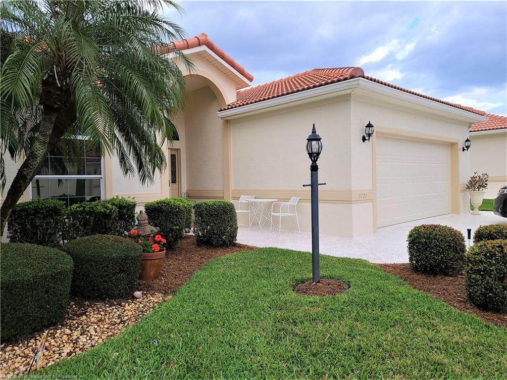5722 Hampton Woods Boulevard - Photo 1