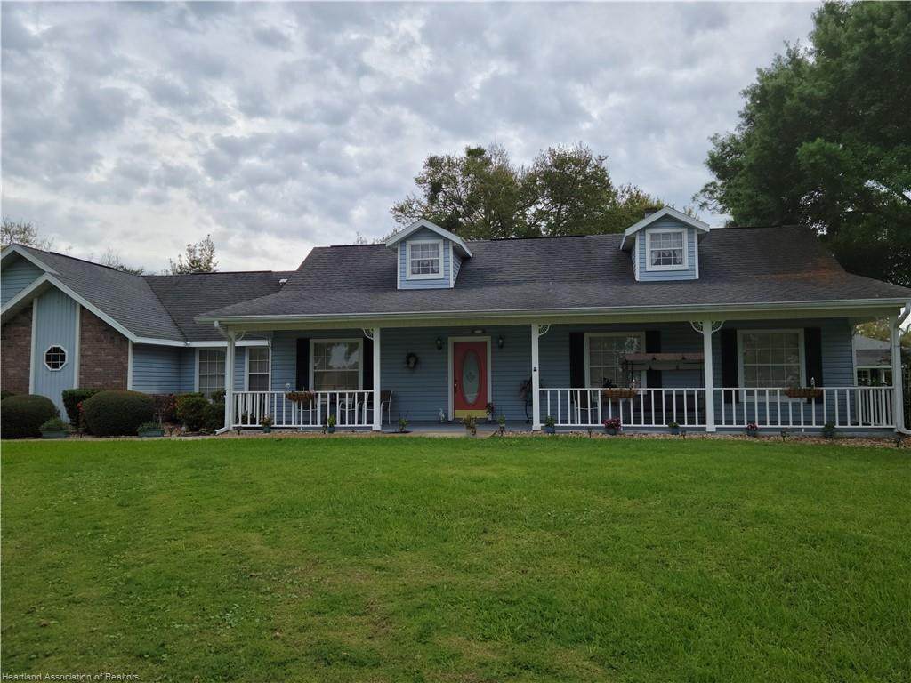 12 Meadowlake Drive - Photo 1