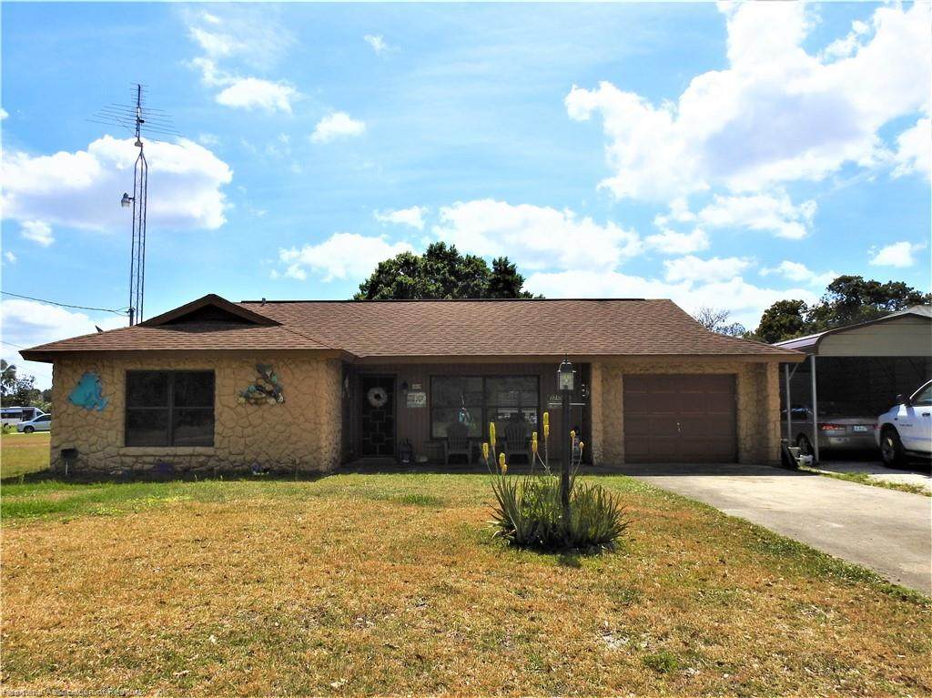 1019 Gardenia Street - Photo 1