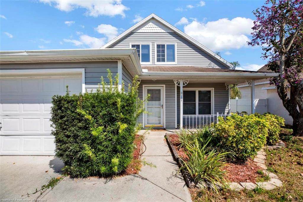3804 Huntwicke Boulevard - Photo 1