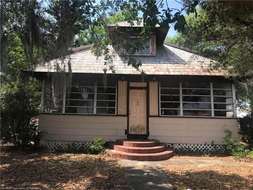 129 Pine Street - Photo 1