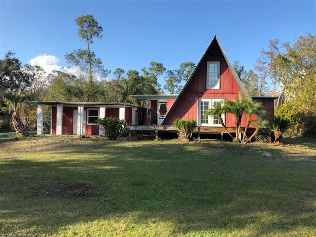 622 Maxanna Avenue - Photo 1