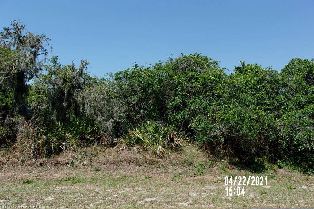 4214 Sturgeon Drive - Photo 1
