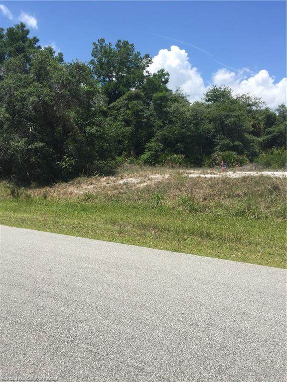 5513 Thunder Road - Photo 1