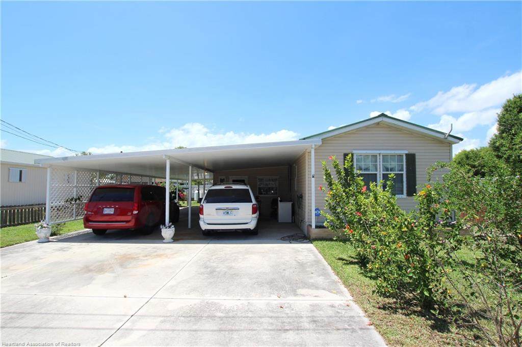 1060 Trout Street - Photo 1