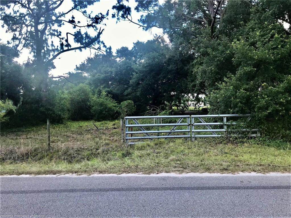 420 River Drive - Photo 1