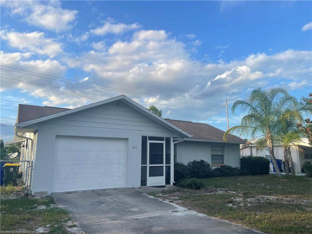 301 Eagle Avenue - Photo 1