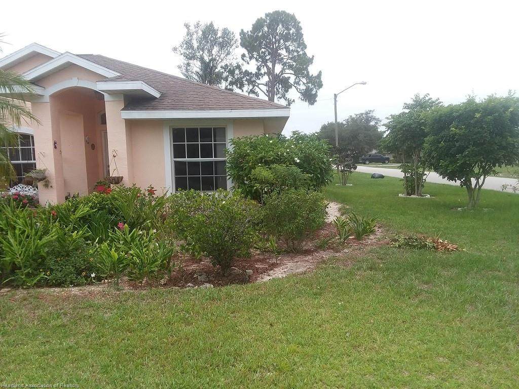 324 Sparrow Avenue - Photo 1