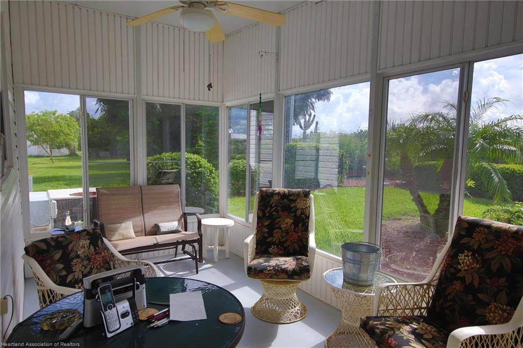 29 Pinecrest Street - Photo 1