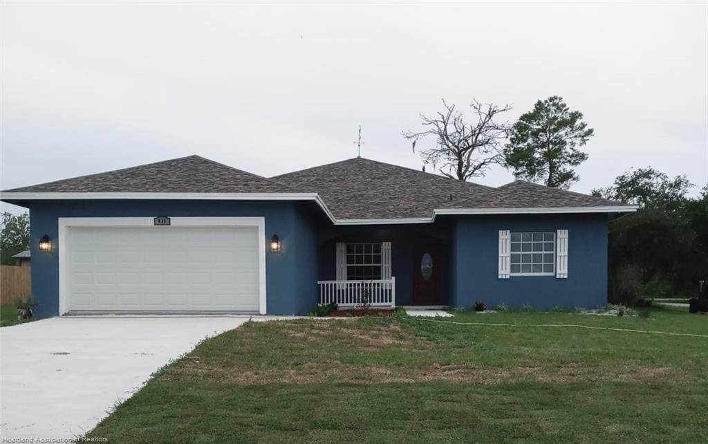 435 Cross Creek Avenue - Photo 1