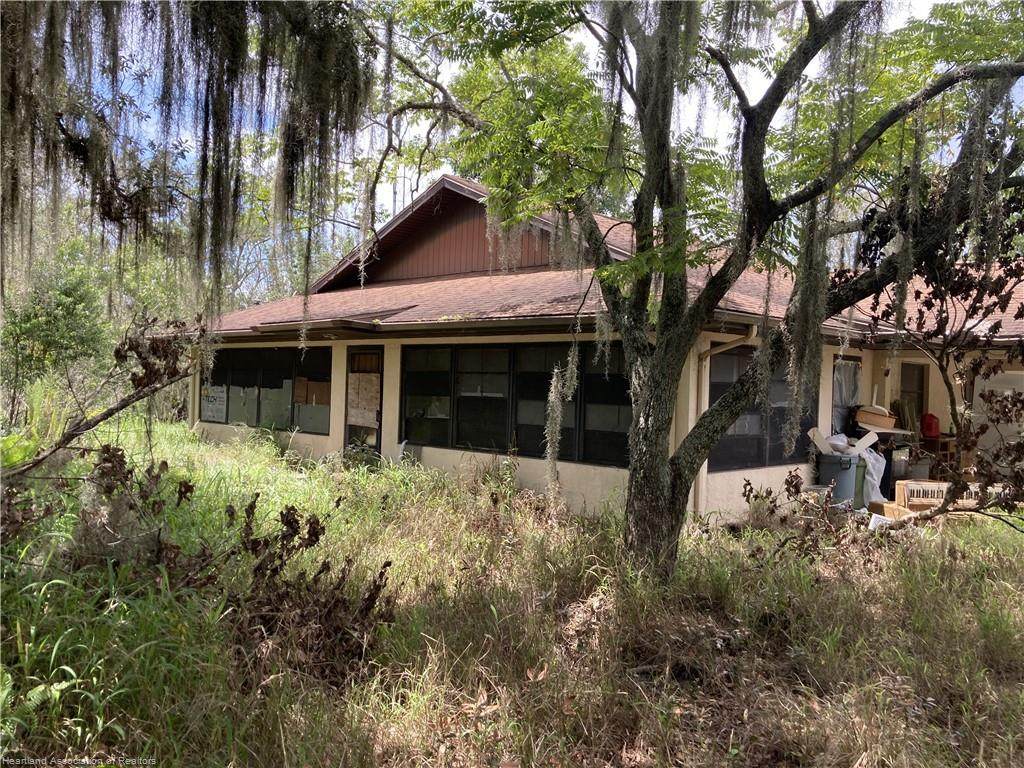 2115 Van Pelt Road - Photo 1