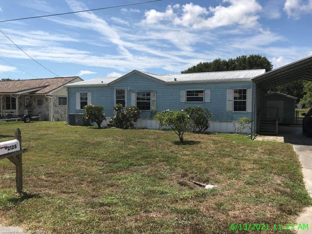 2128 32nd Street - Photo 1