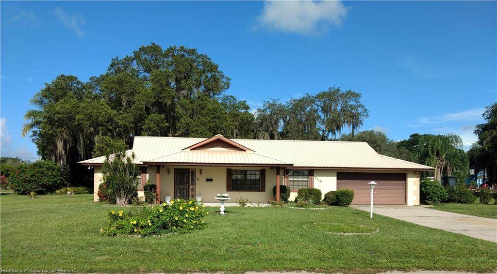 714 Lake Boulevard - Photo 1