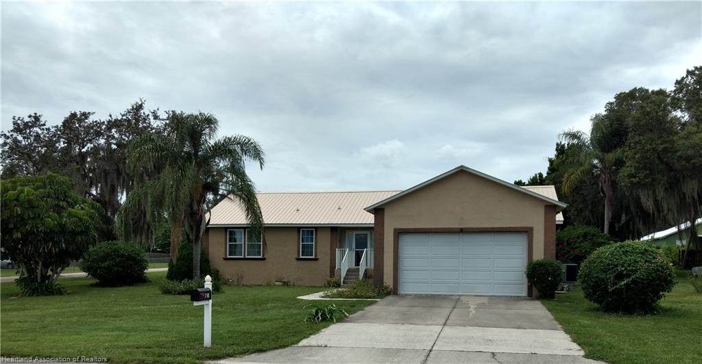 718 Lake Boulevard - Photo 1