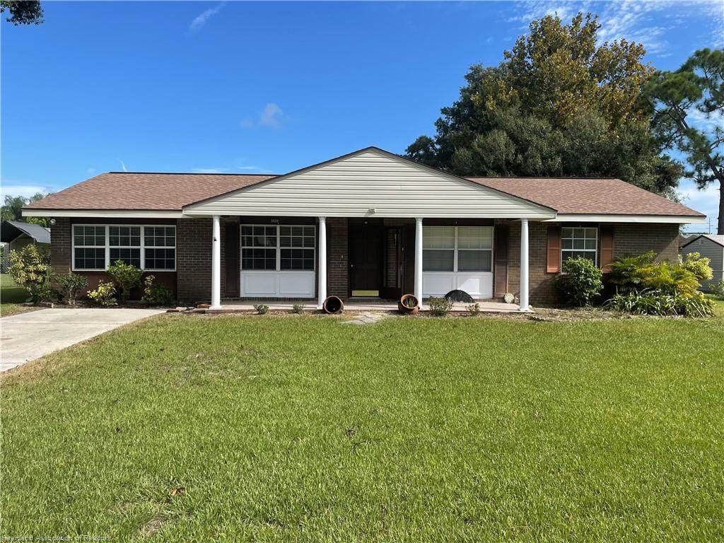 3020 Parkwood Road - Photo 1