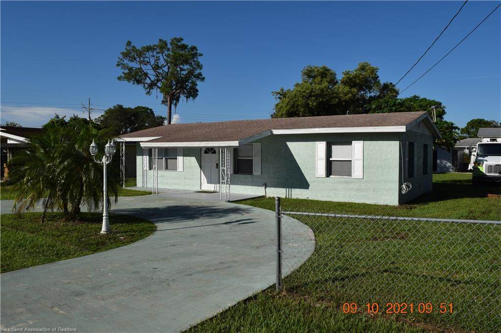 203 Red Pine Drive - Photo 1