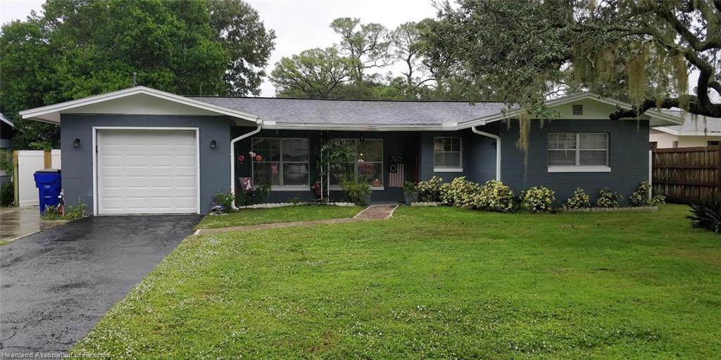 118 Parkview Road - Photo 1