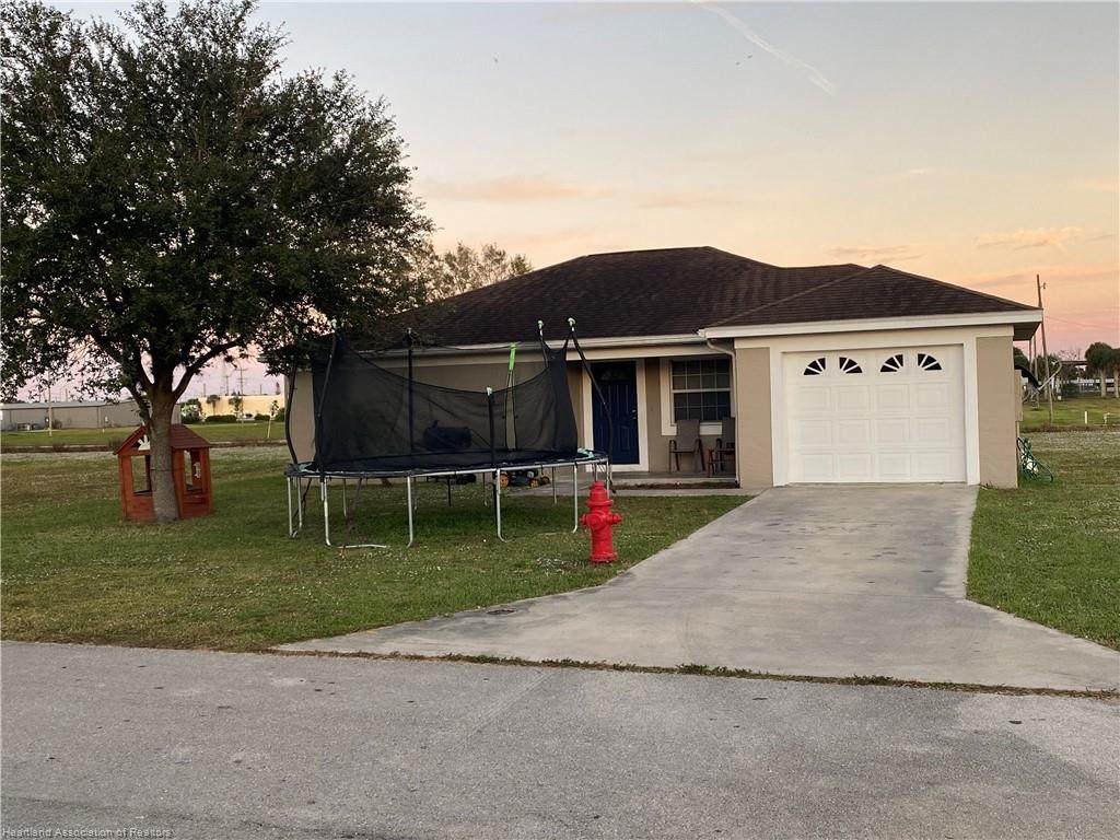 1105 Haven Place - Photo 1