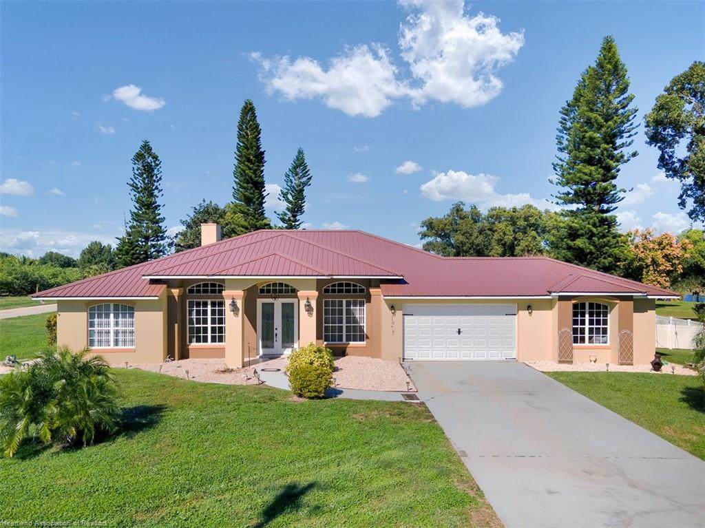 1075 Entrance Road - Photo 1