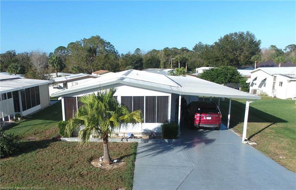 44 Pinecrest Street - Photo 1