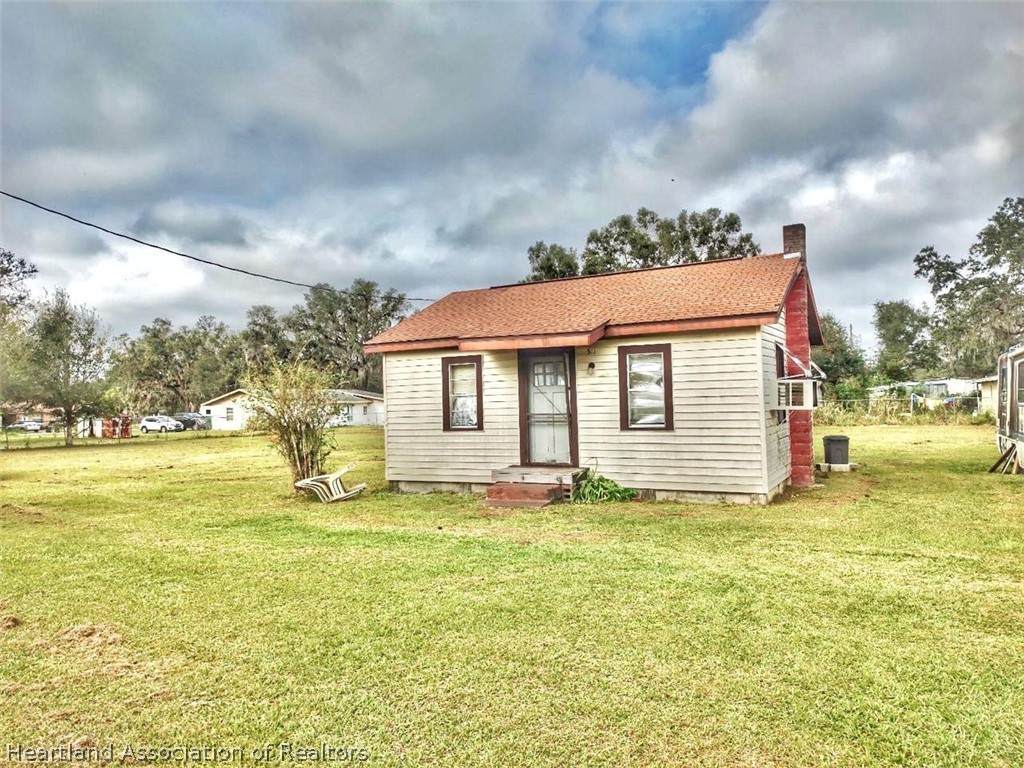 511 4th Street - Photo 1