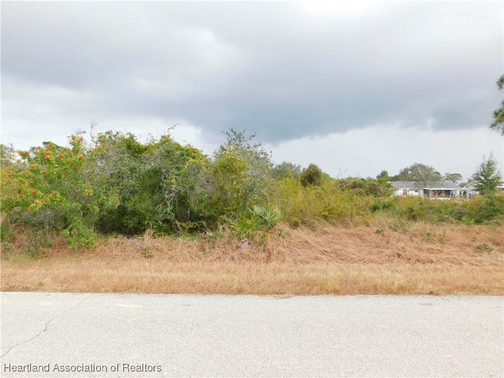 1503 Chatsworth Street - Photo 1