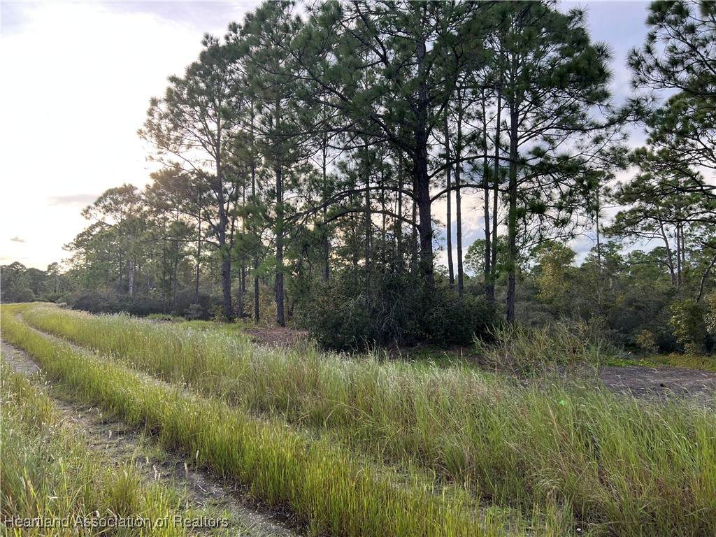 382 Showboat Avenue - Photo 1