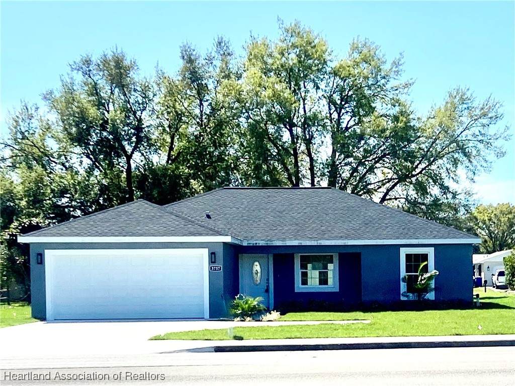 3757 Sebring Parkway - Photo 1