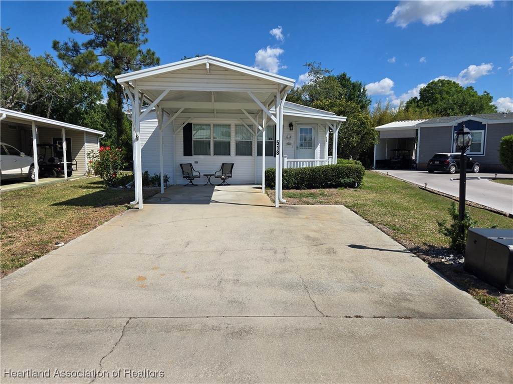 518 Sunbird Square - Photo 1