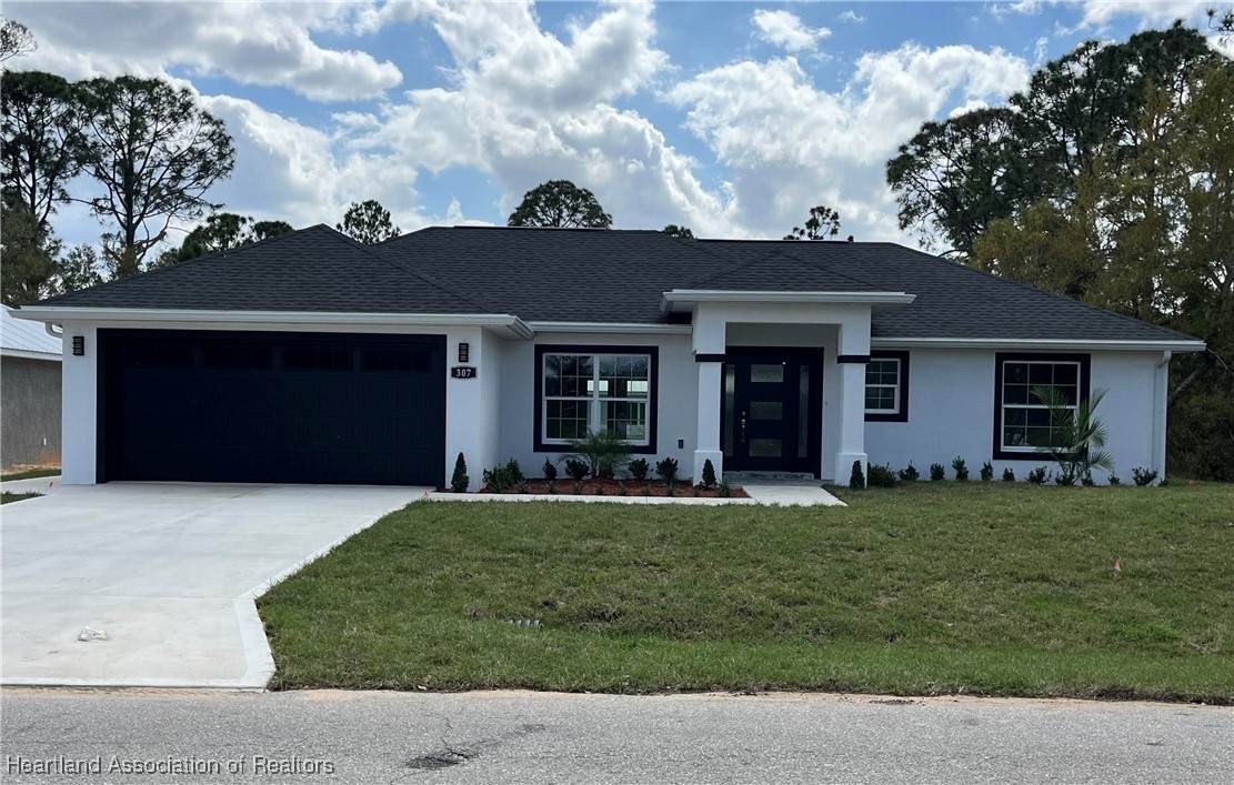 307 Howey Road - Photo 1