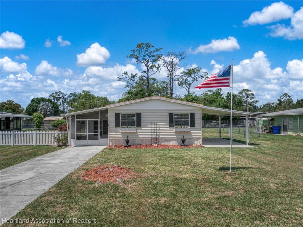 205 Pine Tree Lane - Photo 1