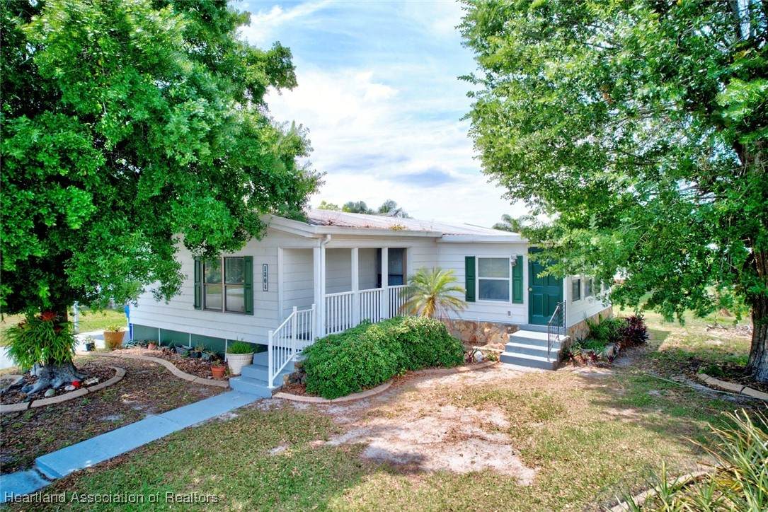 1304 Briaridge Circle - Photo 1