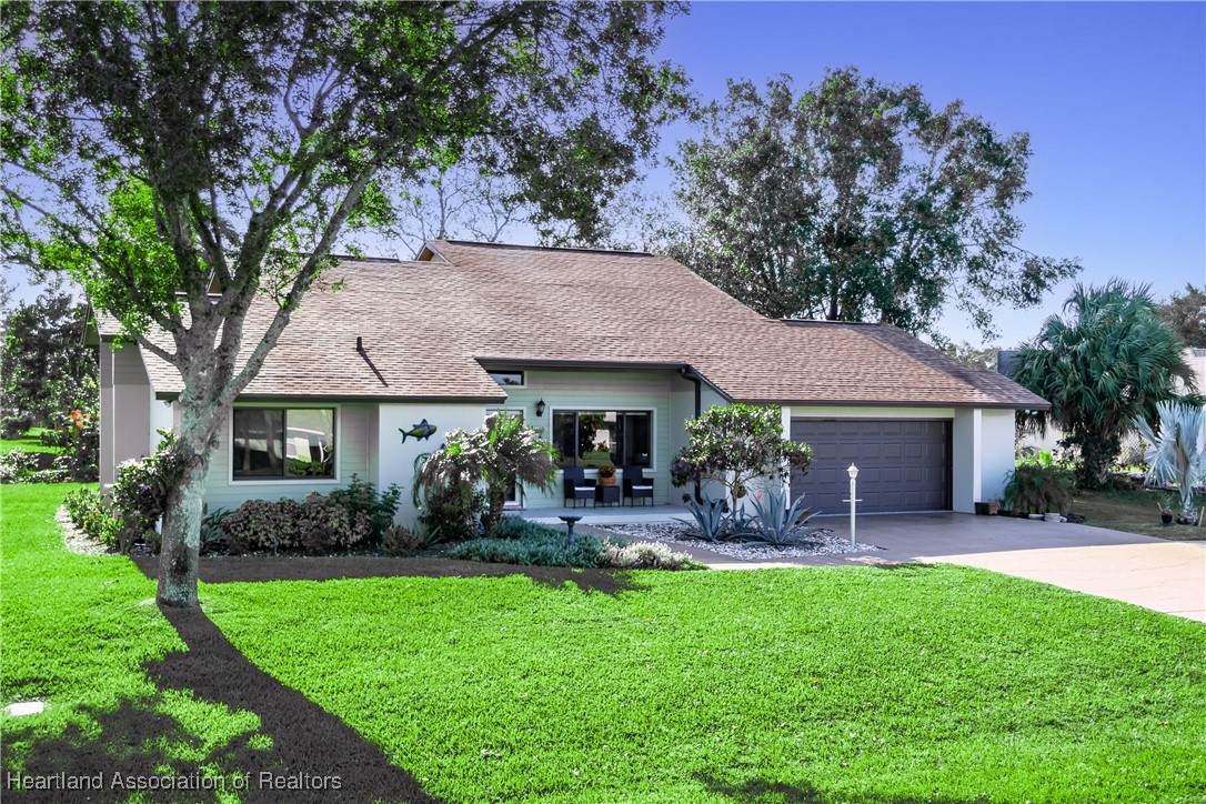 112 Tomoka Boulevard - Photo 1