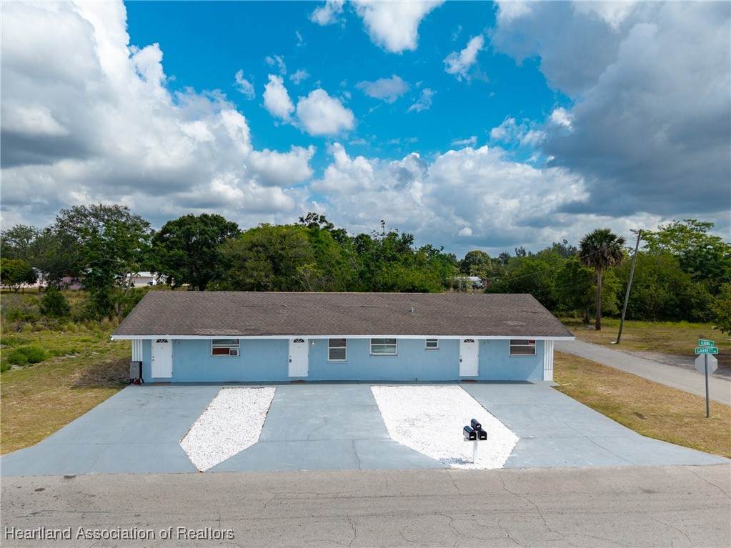 302 Garrett Road - Photo 1