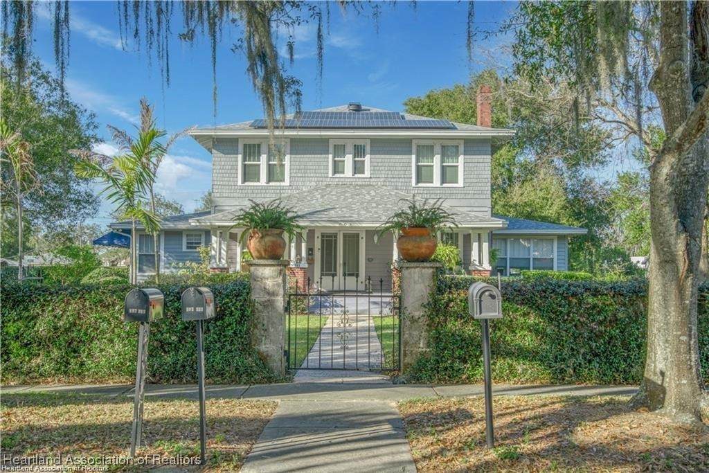 883 Eucalyptus Street - Photo 1