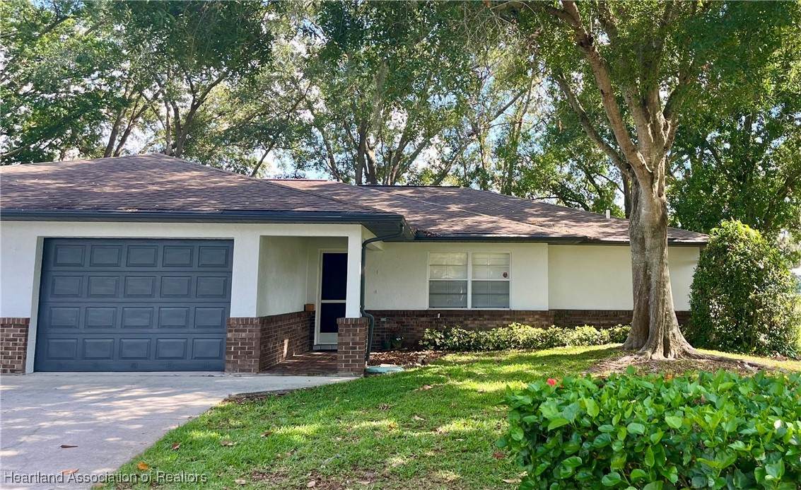 2527 Davis Circle - Photo 1