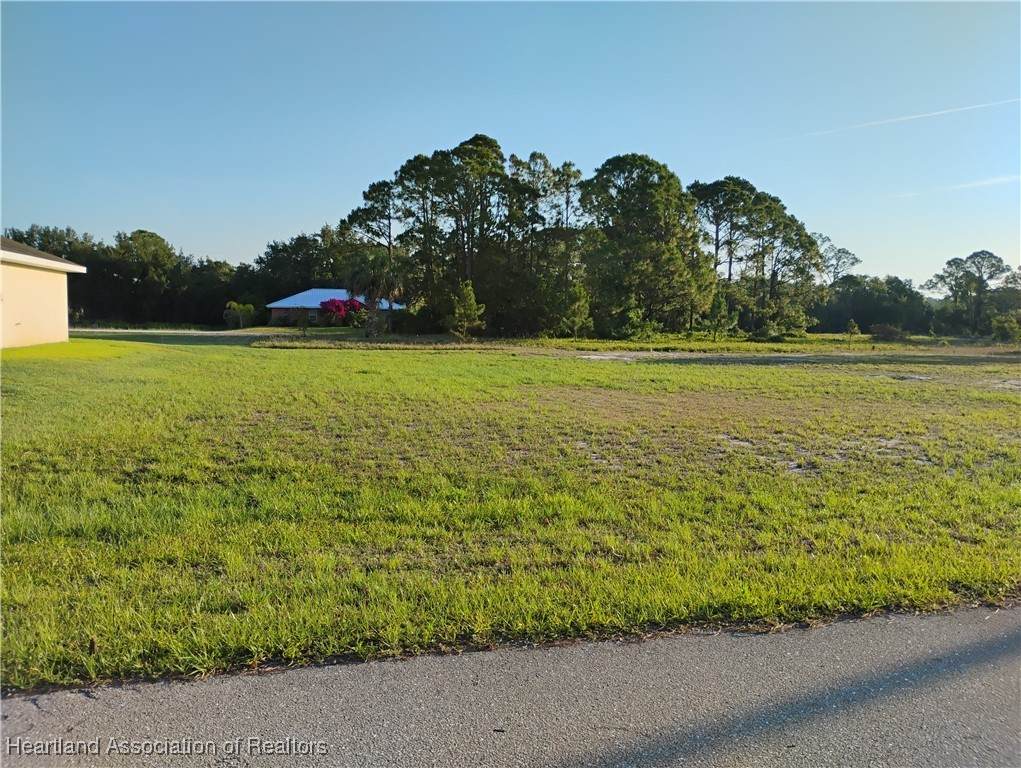 338 Sunshine Avenue - Photo 1