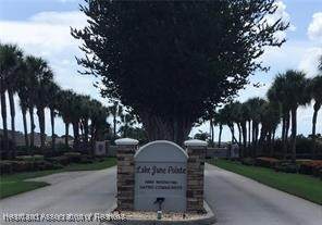 547 Sunset Pointe Drive - Photo 1