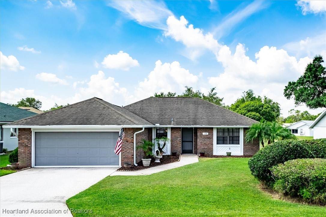 128 Grandview Boulevard - Photo 1