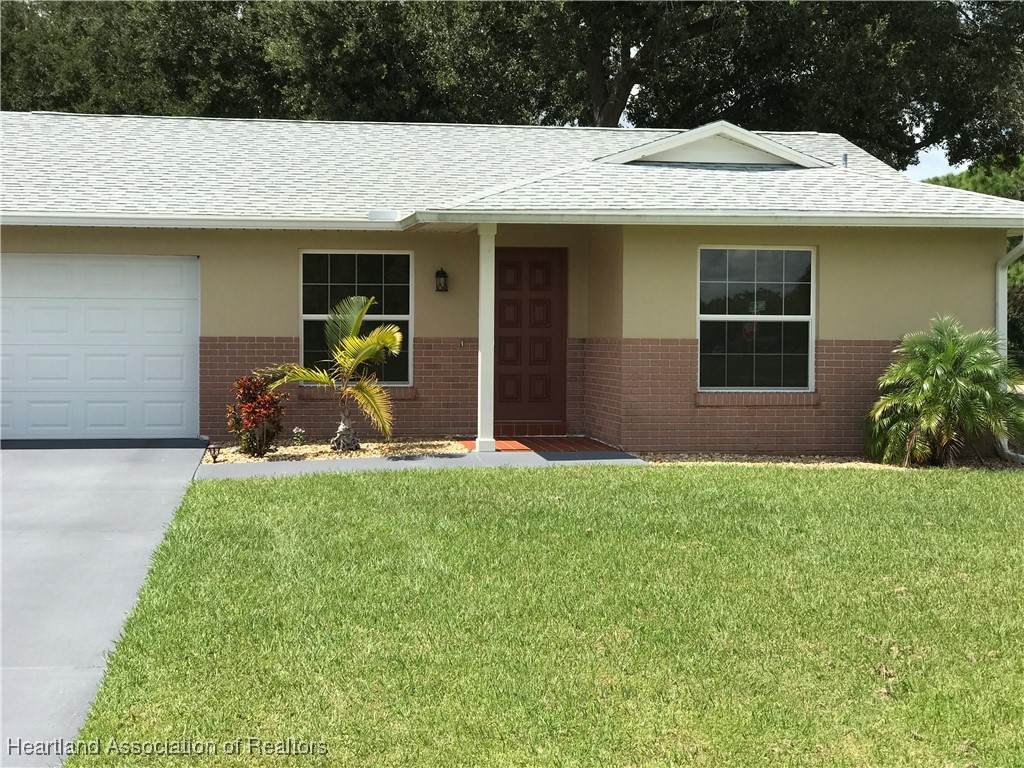 218 Mimosa Court - Photo 1