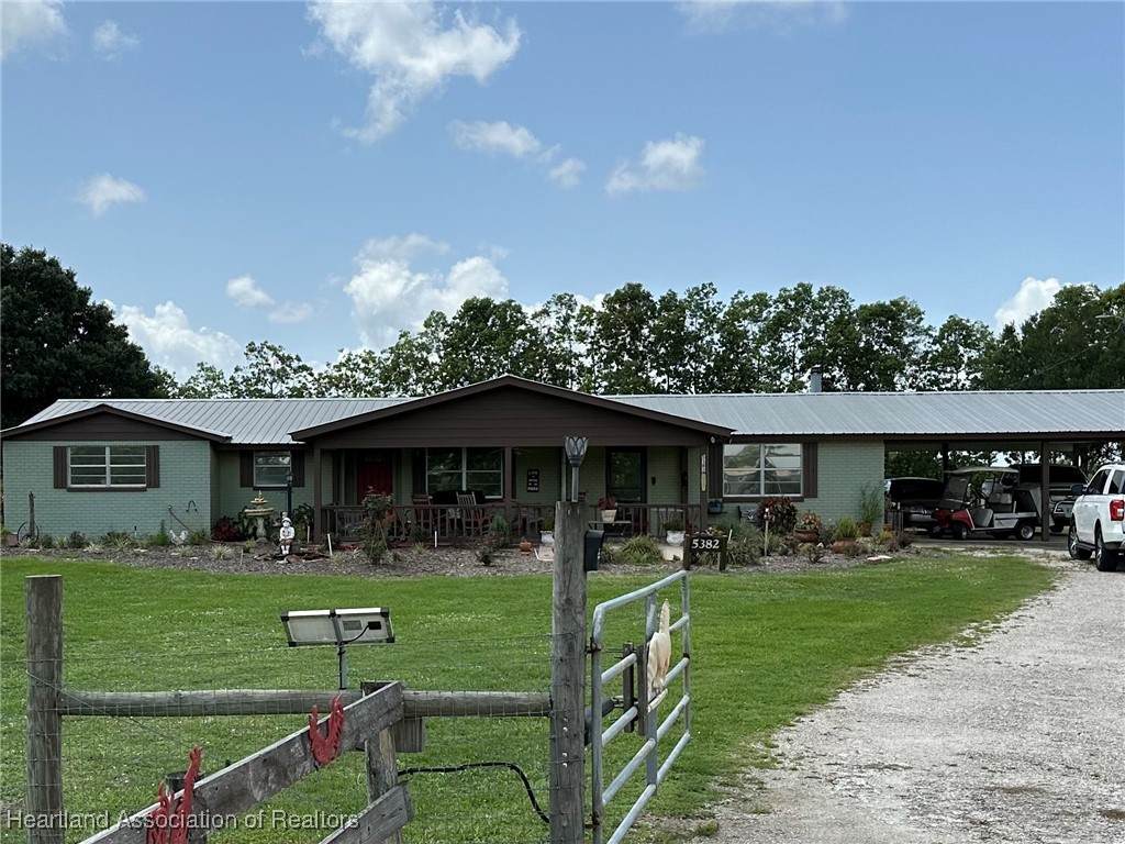 5382 E Felber Road - Photo 1