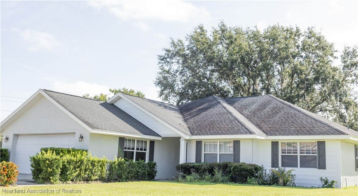 2992 Oaks Bend - Photo 1