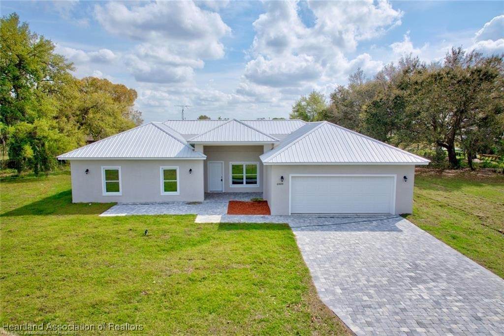 6909 Salem Court - Photo 1
