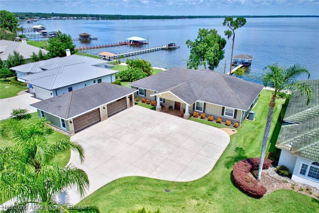 343 Catfish Creek Road - Photo 1