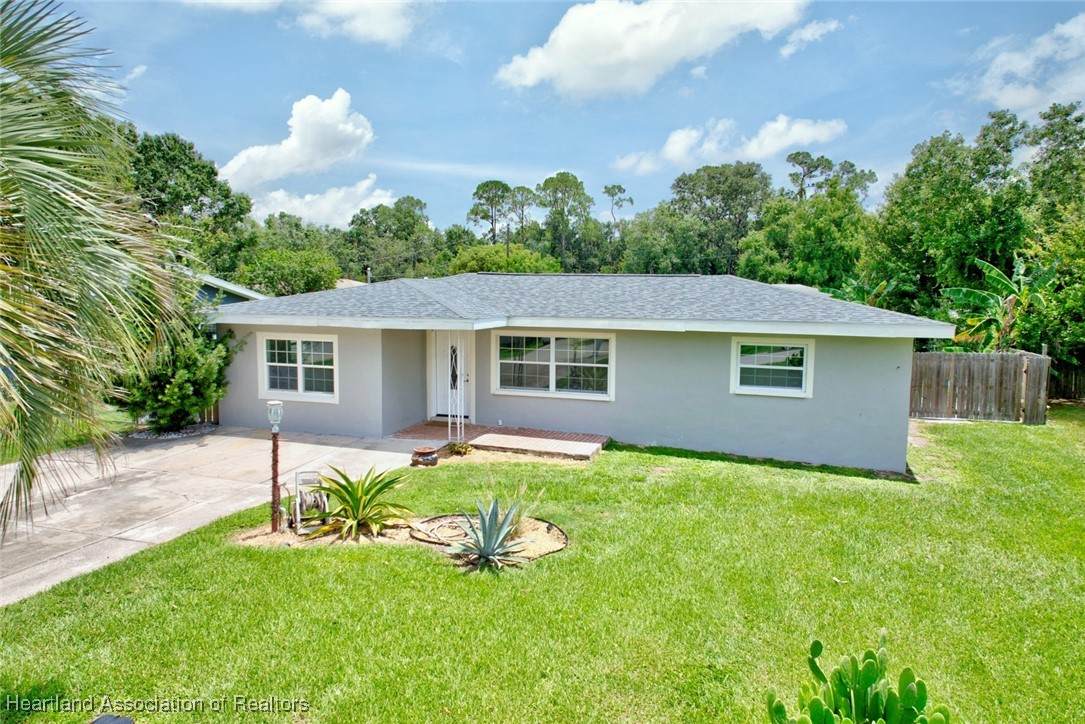 1816 Sandra Boulevard - Photo 1