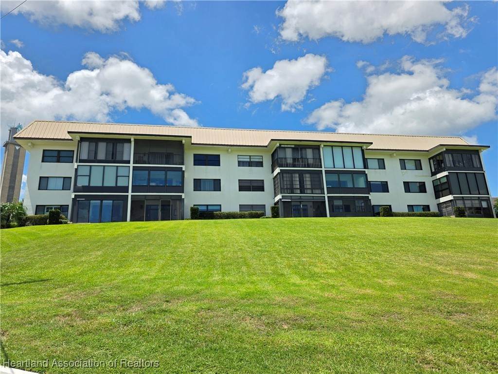 526 Lake Clay Drive - Photo 1