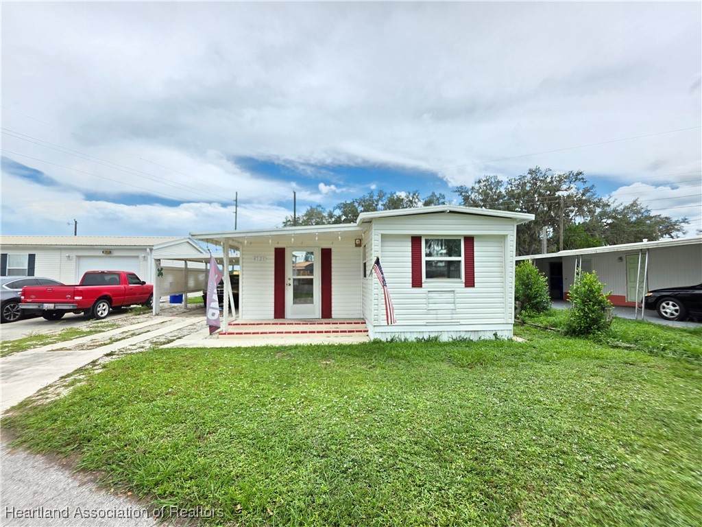 4721 Welcome Drive - Photo 1