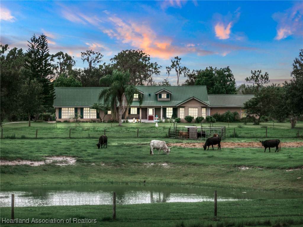6356 Johnston Road - Photo 1
