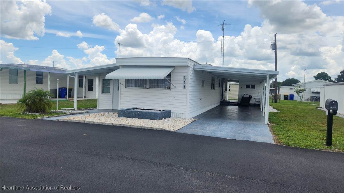 30523 Francis Street - Photo 1